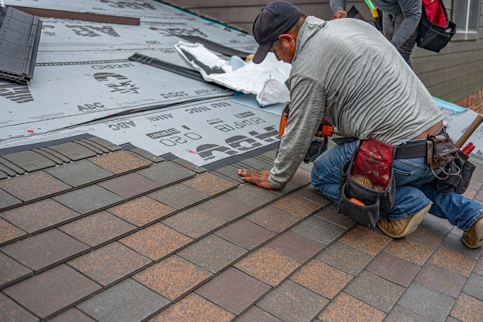 New shingle roof being installed on a Texas home